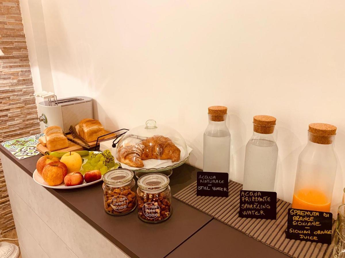ميلاتسو Aqua B&B - Rooms And Apartments المظهر الخارجي الصورة