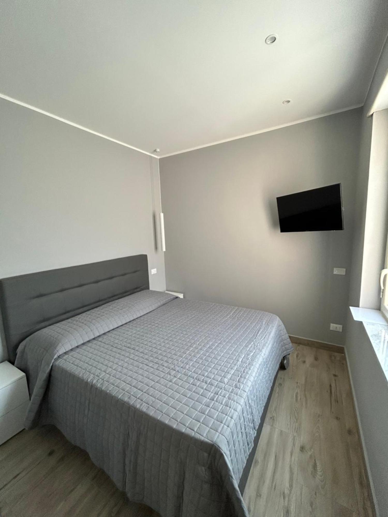 ميلاتسو Aqua B&B - Rooms And Apartments المظهر الخارجي الصورة